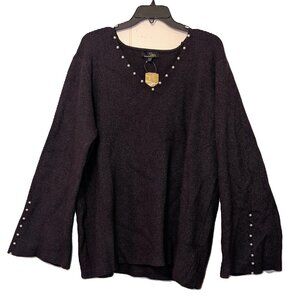 NWT Suzanne Betro Black sweater